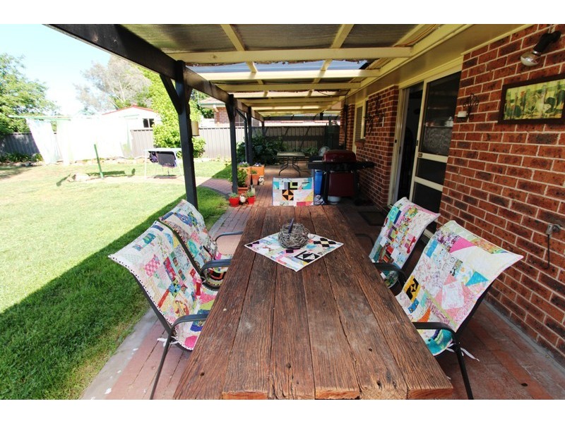25 Cottonwood Drive, Eglinton NSW 2795