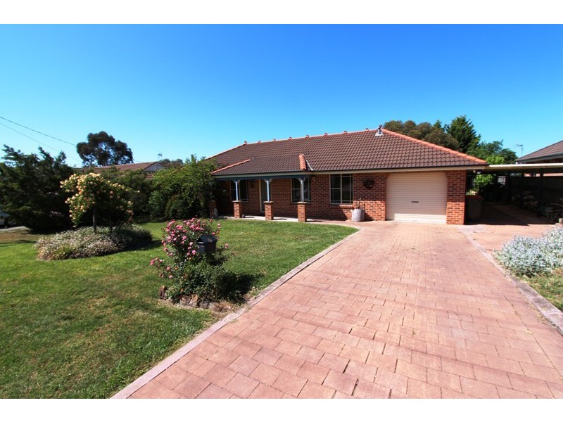 25 Cottonwood Drive, Eglinton NSW 2795