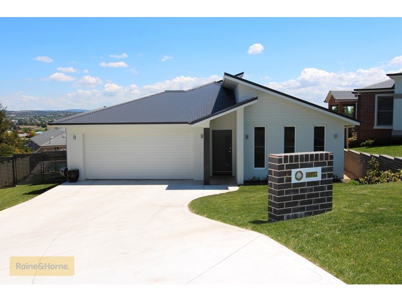 7 Bluegum Close, Kelso NSW 2795