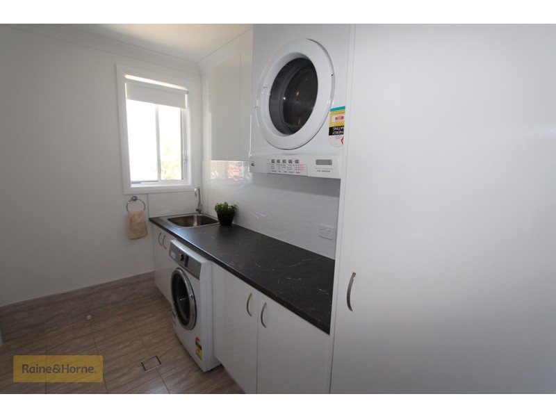 7 Bluegum Close, Kelso NSW 2795