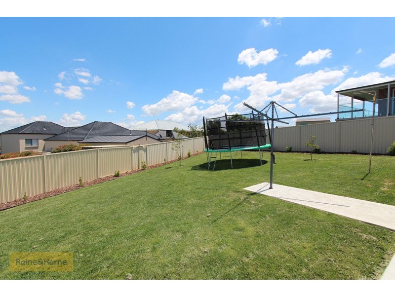 7 Bluegum Close, Kelso NSW 2795