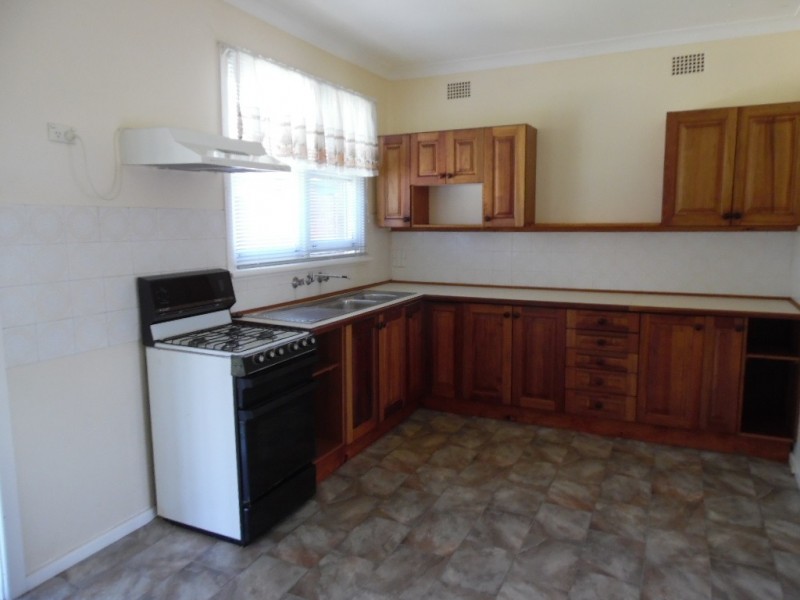 282 Durham street, Bathurst NSW 2795