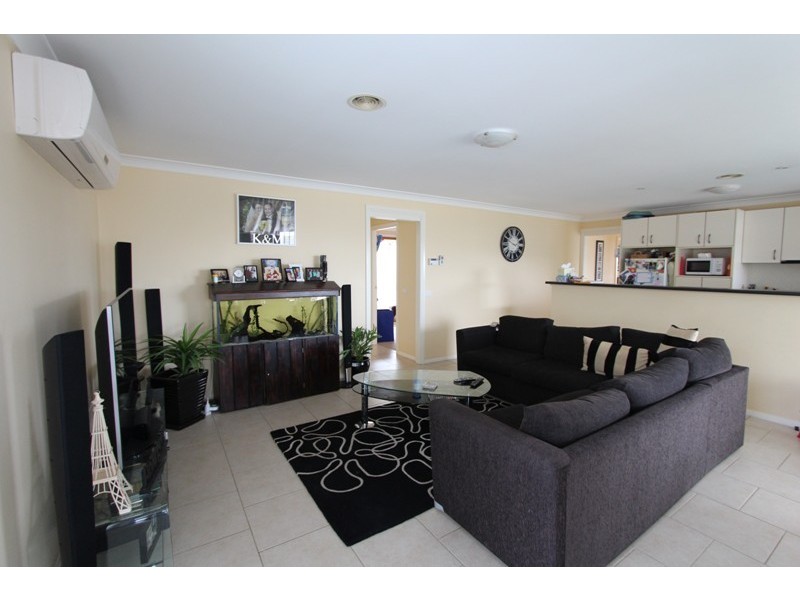 34 Hassall Grove, Kelso NSW 2795