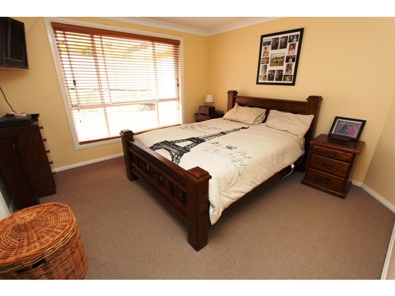 34 Hassall Grove, Kelso NSW 2795