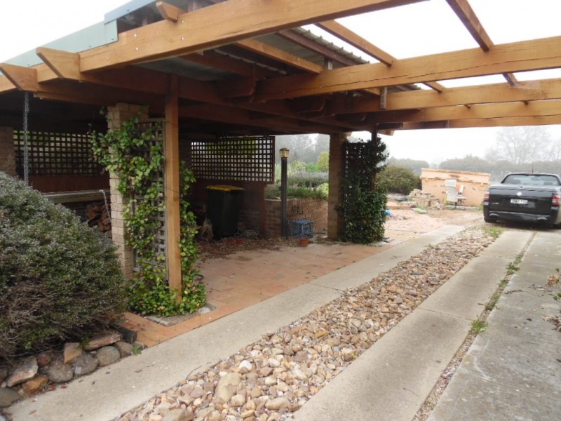 246 Eleven Mile Drive, Bathurst NSW 2795