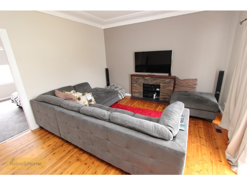 15 Annesley Street, West Bathurst NSW 2795