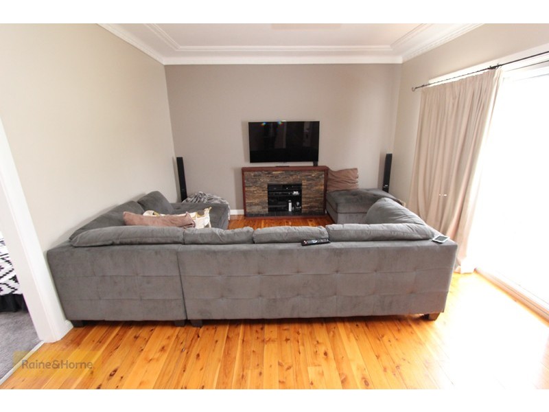 15 Annesley Street, West Bathurst NSW 2795