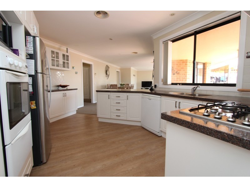 4 Riverside Retreat, Abercrombie NSW 2795
