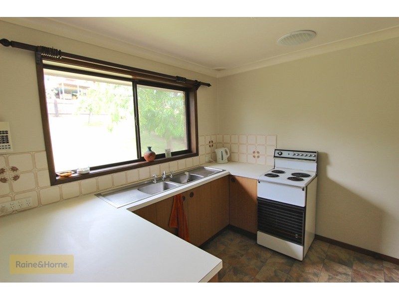 9 Beyers Place, Kelso NSW 2795