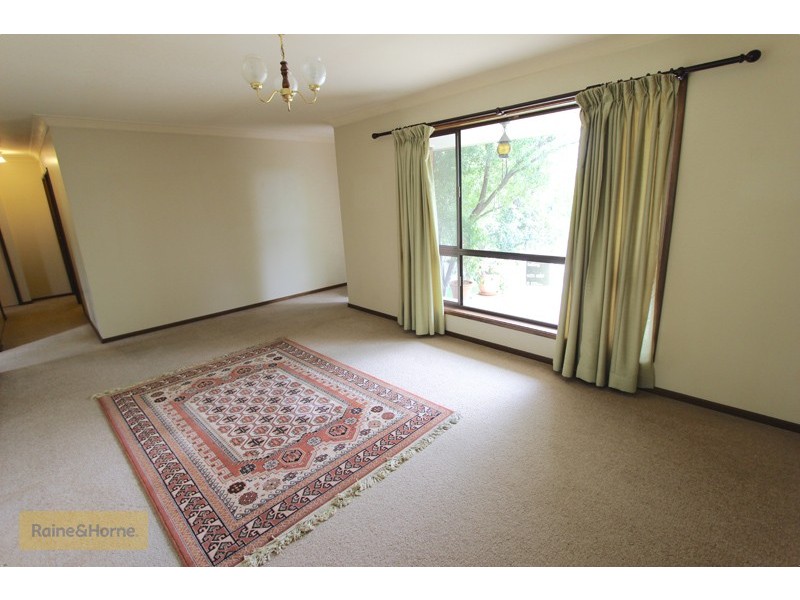 9 Beyers Place, Kelso NSW 2795