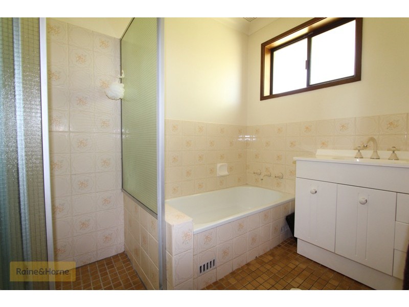 9 Beyers Place, Kelso NSW 2795