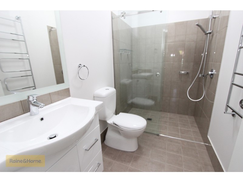 311 Howick Street, Bathurst NSW 2795