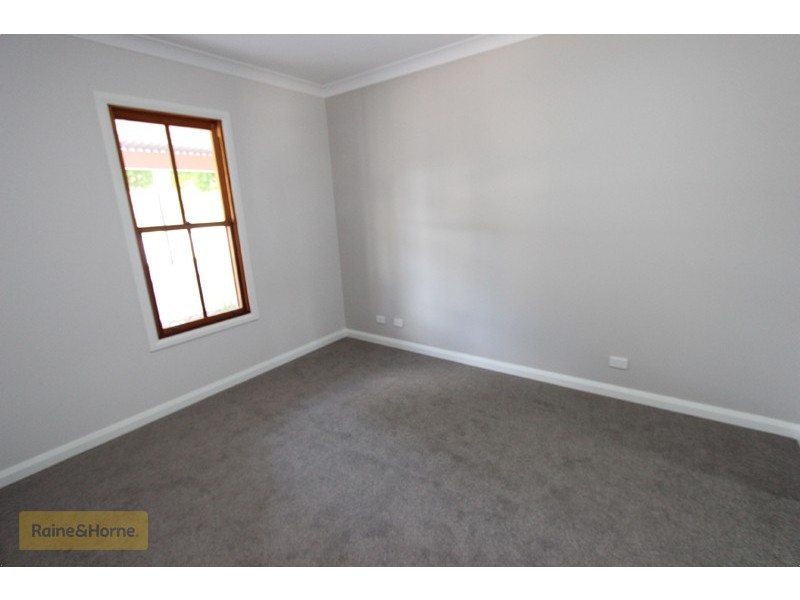 311 Howick Street, Bathurst NSW 2795