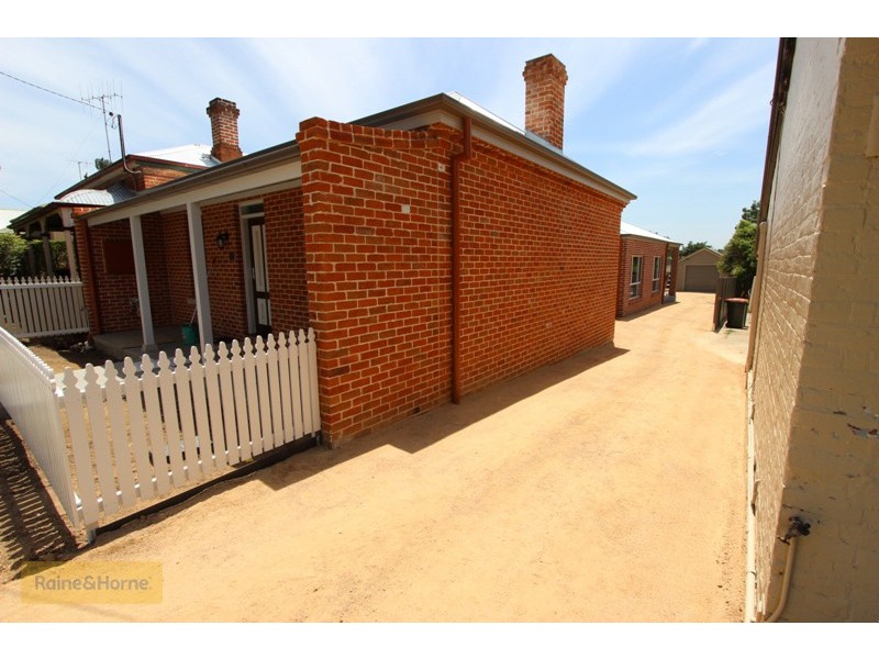 311 Howick Street, Bathurst NSW 2795
