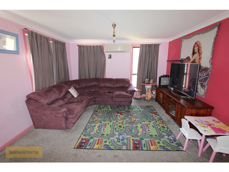 19 Hassall Grove, Kelso NSW 2795