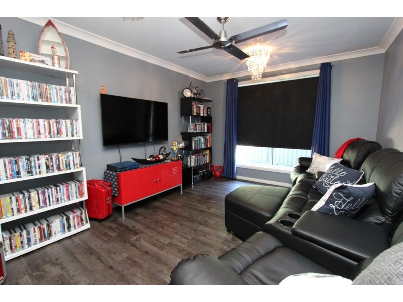 6 Phillip Street, Llanarth NSW 2795