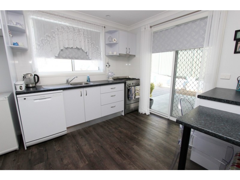 6 Phillip Street, Llanarth NSW 2795