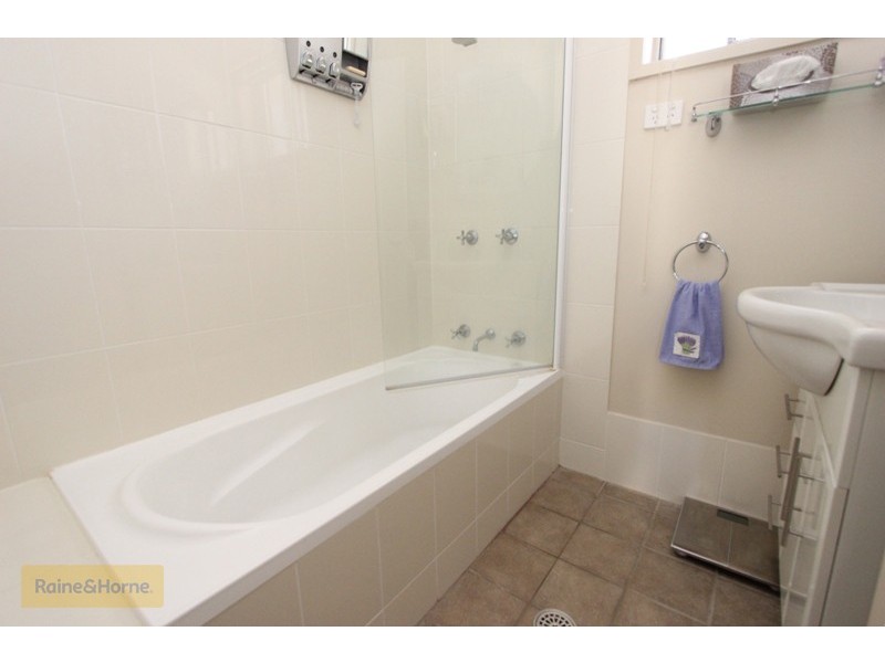 23 Red Gum Place, Windradyne NSW 2795