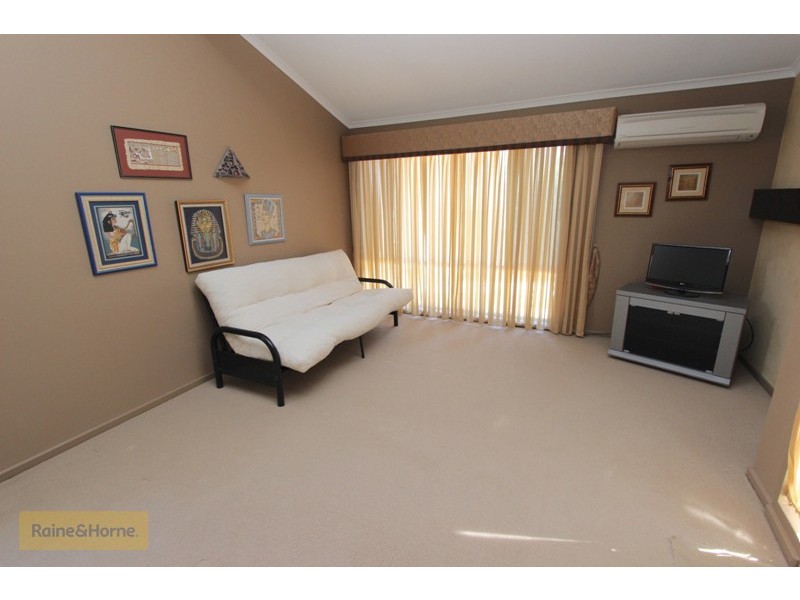 23 Red Gum Place, Windradyne NSW 2795