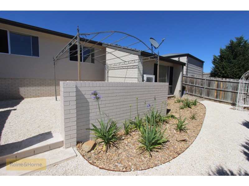 23 Red Gum Place, Windradyne NSW 2795