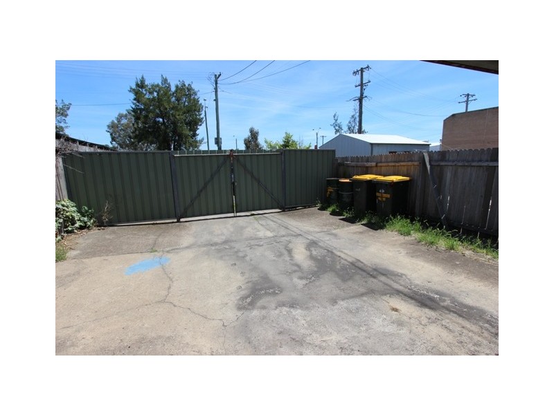 129 George St, Bathurst NSW 2795