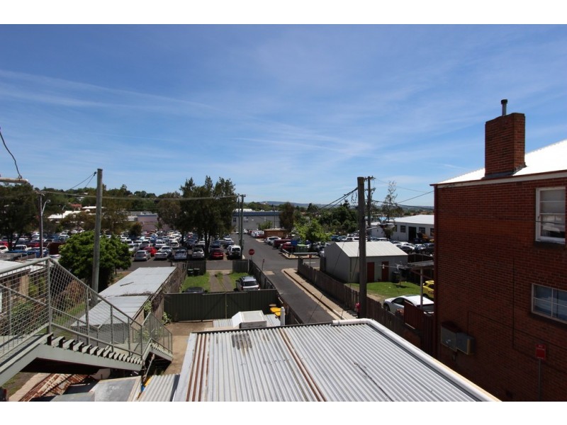 129 George St, Bathurst NSW 2795