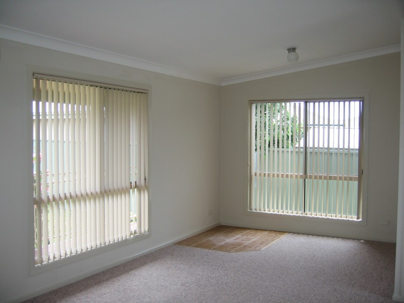 12a Williott close, Eglinton NSW 2795