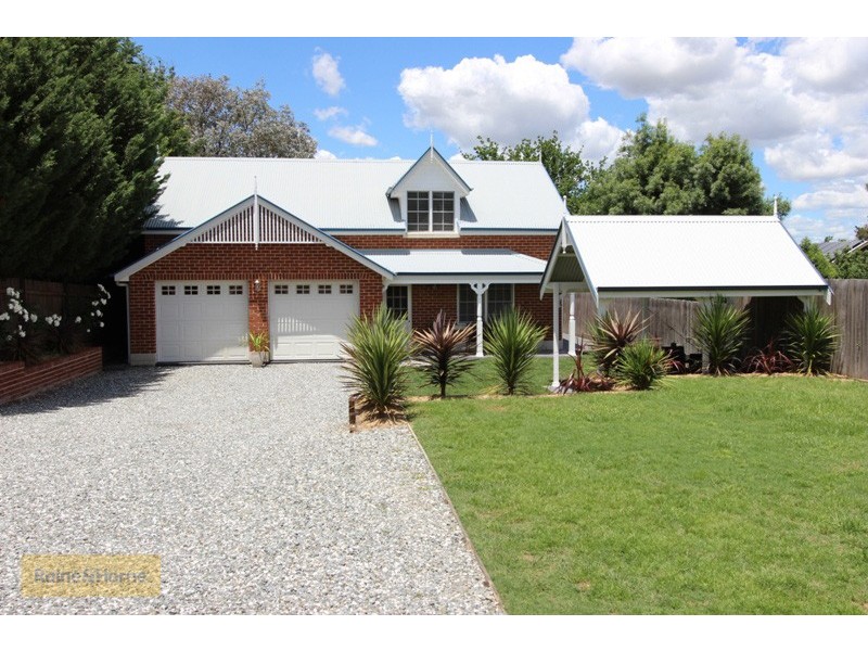 246 Peel Street, Bathurst NSW 2795