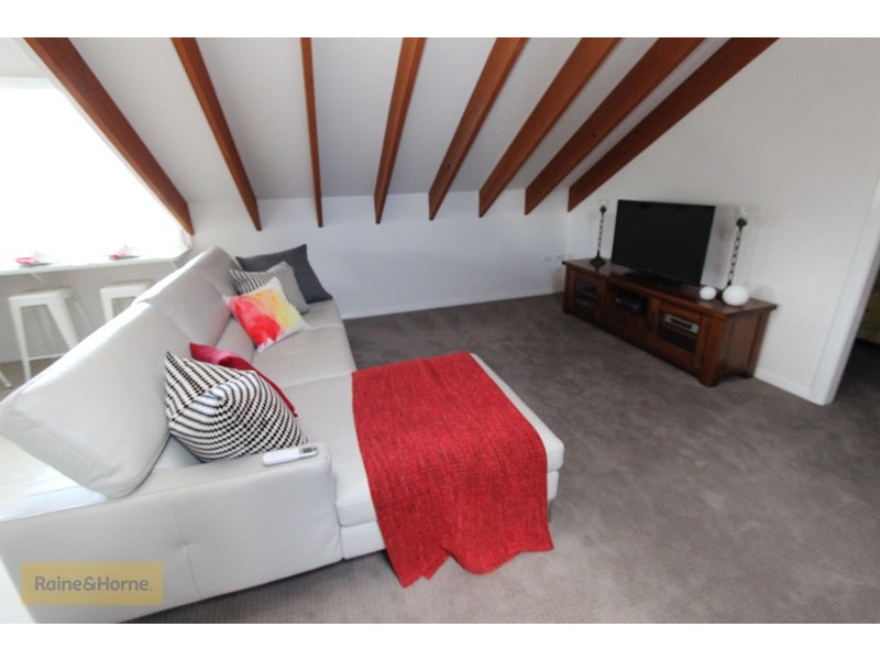 246 Peel Street, Bathurst NSW 2795