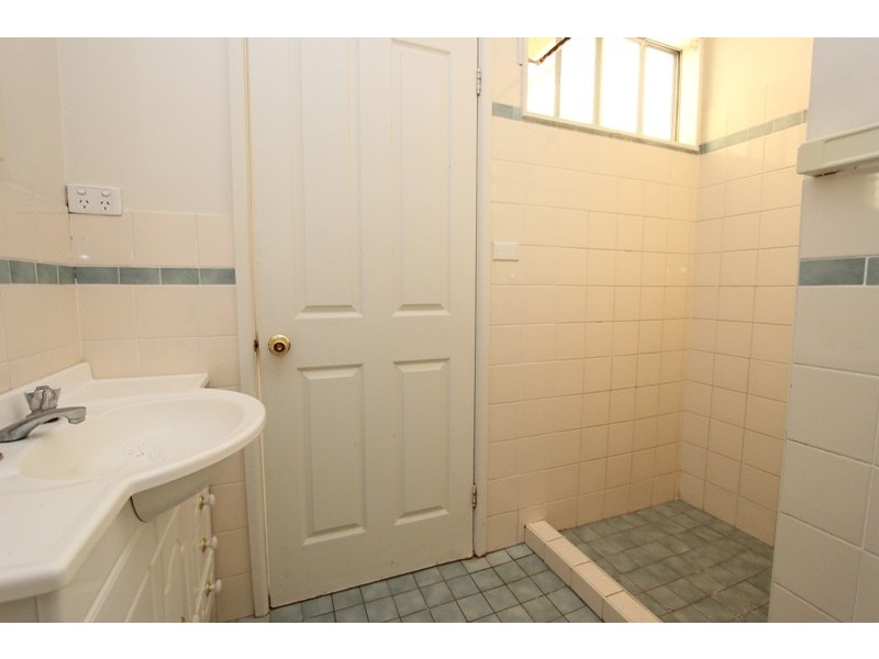 201 Peel Street, Bathurst NSW 2795