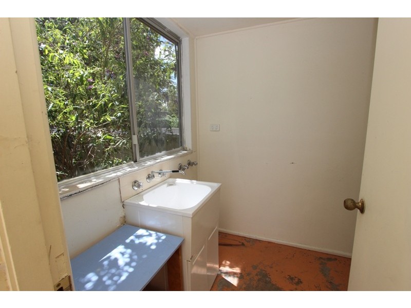 201 Peel Street, Bathurst NSW 2795