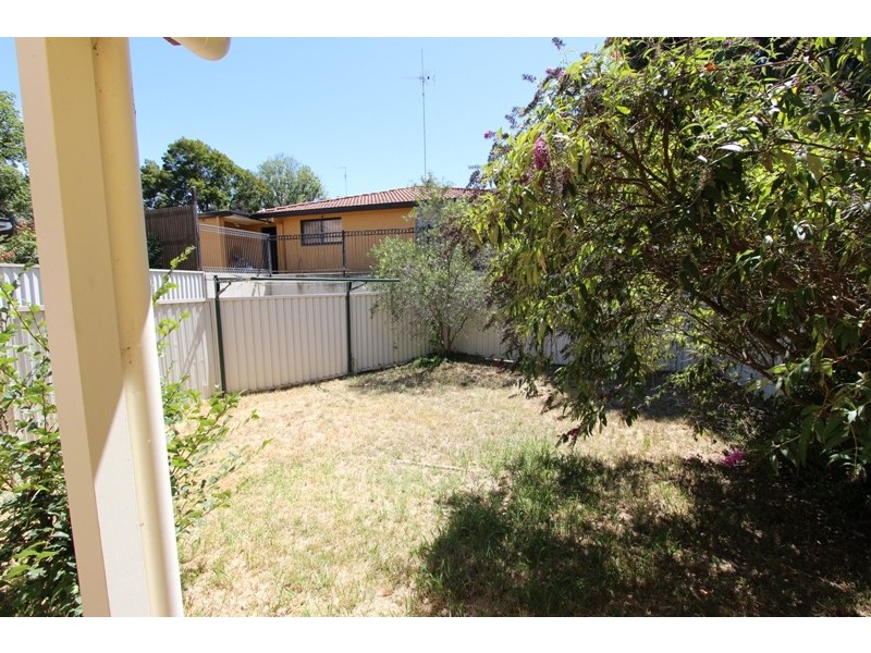 201 Peel Street, Bathurst NSW 2795