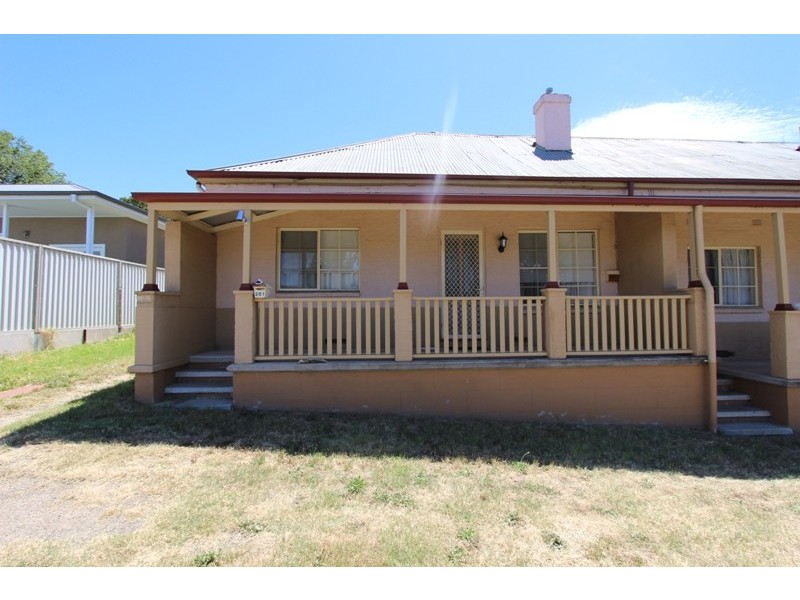 201 Peel Street, Bathurst NSW 2795