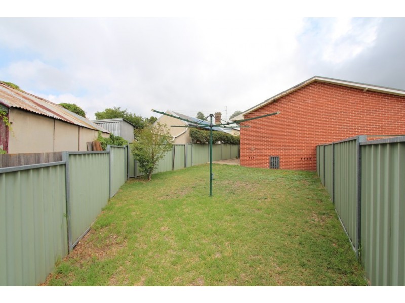2/28 Torch Street, Bathurst NSW 2795