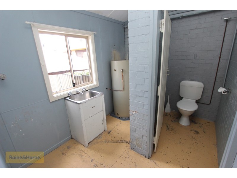 65 Rocket Street, Bathurst NSW 2795