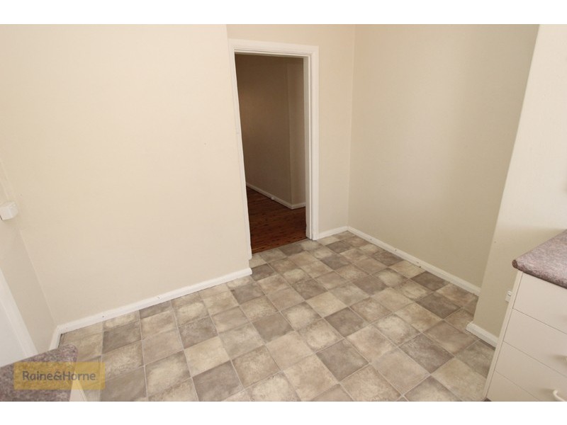 248 Lambert Street, Bathurst NSW 2795