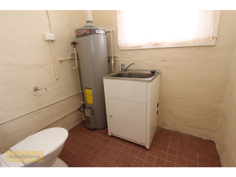 248 Lambert Street, Bathurst NSW 2795