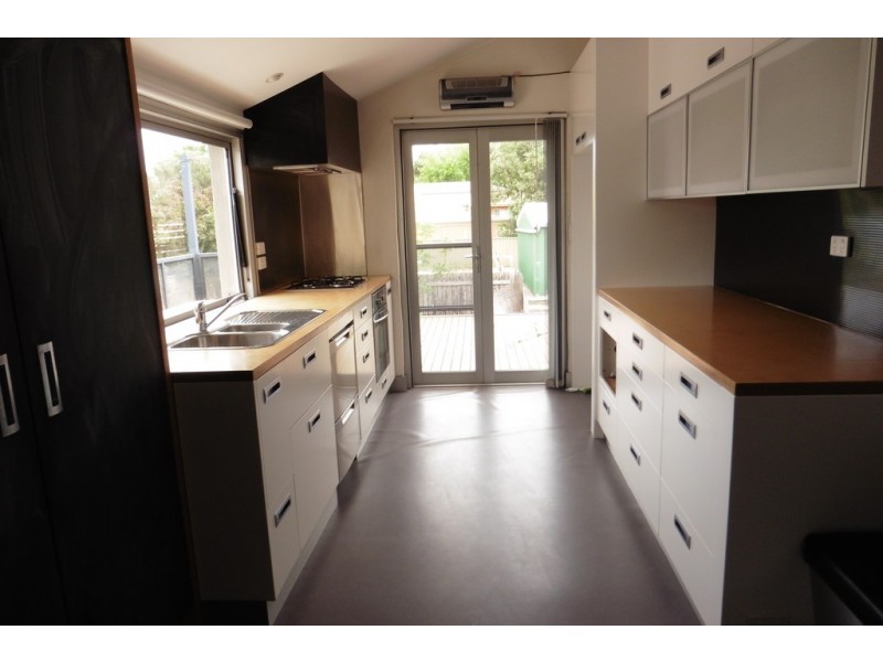 2/86 Russell Street, Bathurst NSW 2795