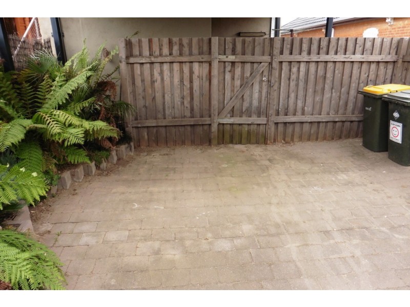 2/86 Russell Street, Bathurst NSW 2795