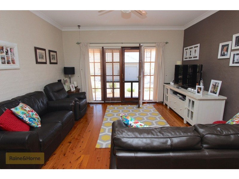 19 Wolery Close, Kelso NSW 2795