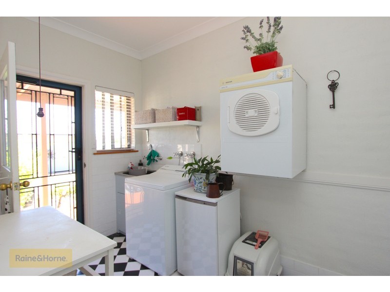 19 Wolery Close, Kelso NSW 2795