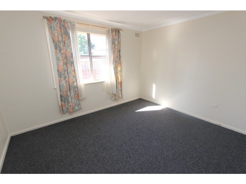 4/277 Russell Street, Bathurst NSW 2795