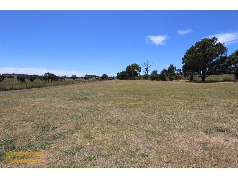 100 Pitlochry Road, Neville NSW 2799