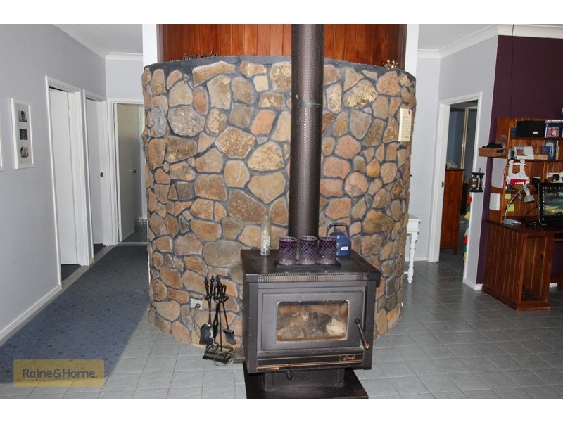 100 Pitlochry Road, Neville NSW 2799