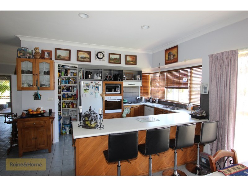 100 Pitlochry Road, Neville NSW 2799