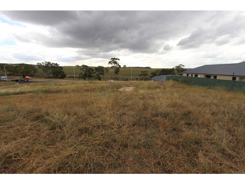 Lot 1028 Windradyne 1000, Windradyne NSW 2795