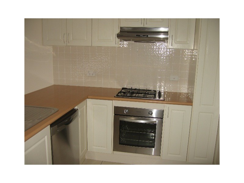 22 Sapphire Cr, Bathurst NSW 2795