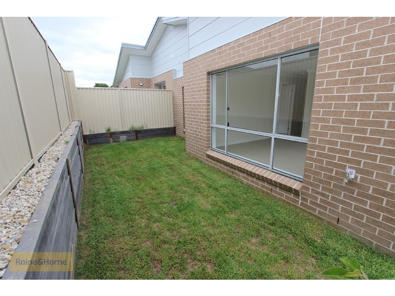 3/40 Wentworth Drive, Kelso NSW 2795