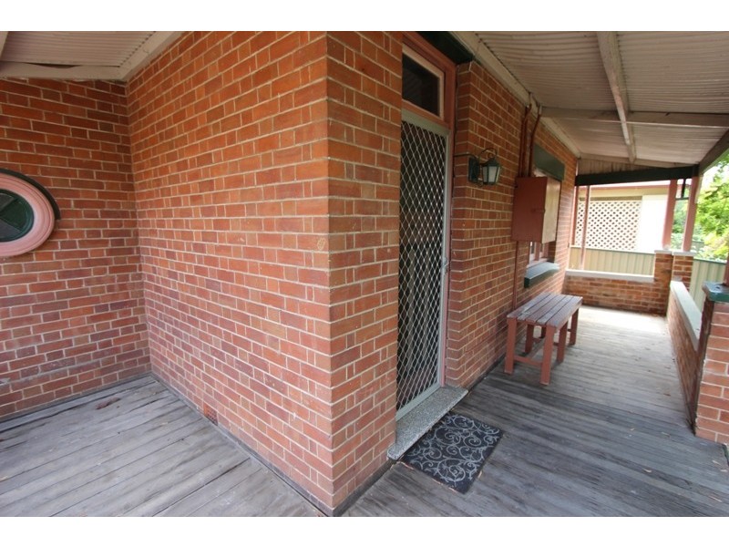 186 Rocket Street, Bathurst NSW 2795