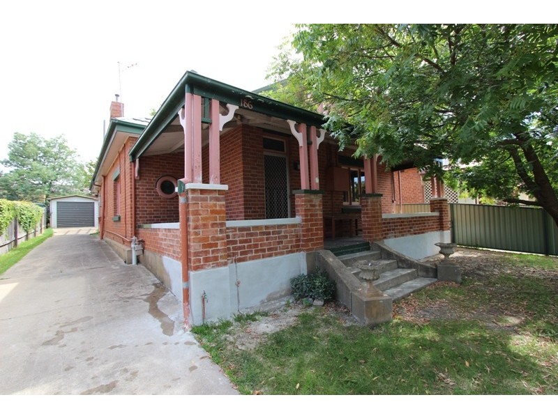 186 Rocket Street, Bathurst NSW 2795